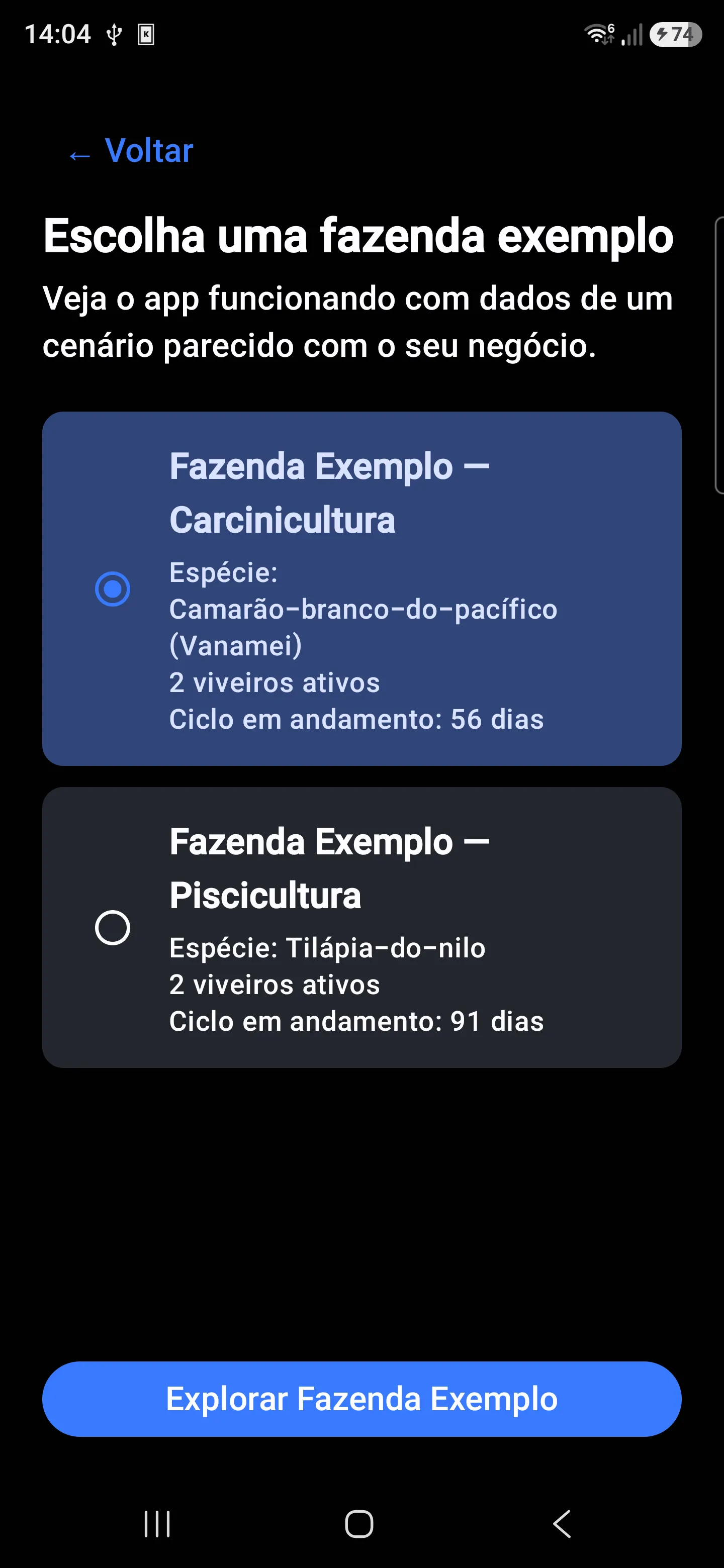 A mesma tela, agora com “Fazenda Exemplo — Carcinicultura” selecionada e o botão “Explorar Fazenda Exemplo” habilitado